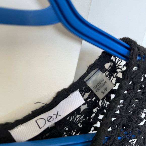 Dex open shoulder flowy blouse S - Picture 4 of 6